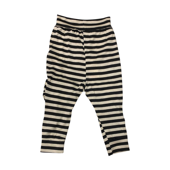 Black & White Leggings with Heart