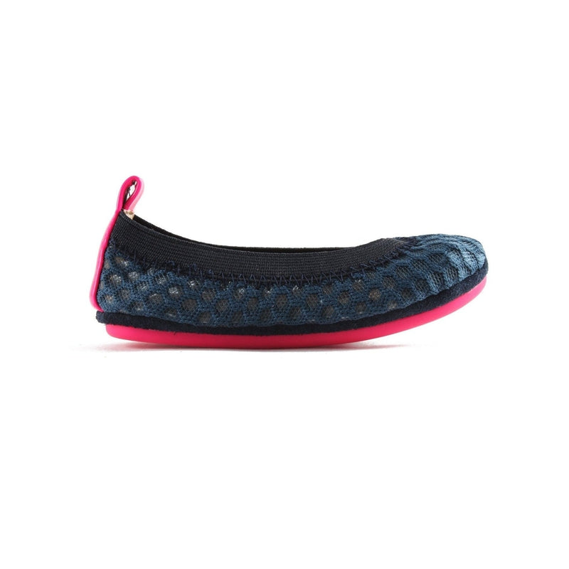 3D Waffle Mesh Indigo and Pink Shoe